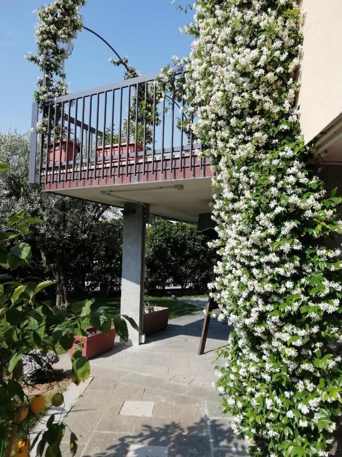 Medolago B&B Boutique Villa Terry מראה חיצוני תמונה