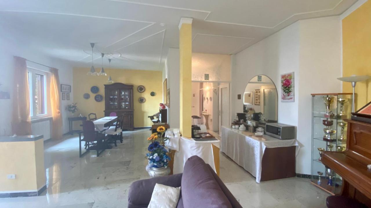 Medolago B&B Boutique Villa Terry מראה חיצוני תמונה
