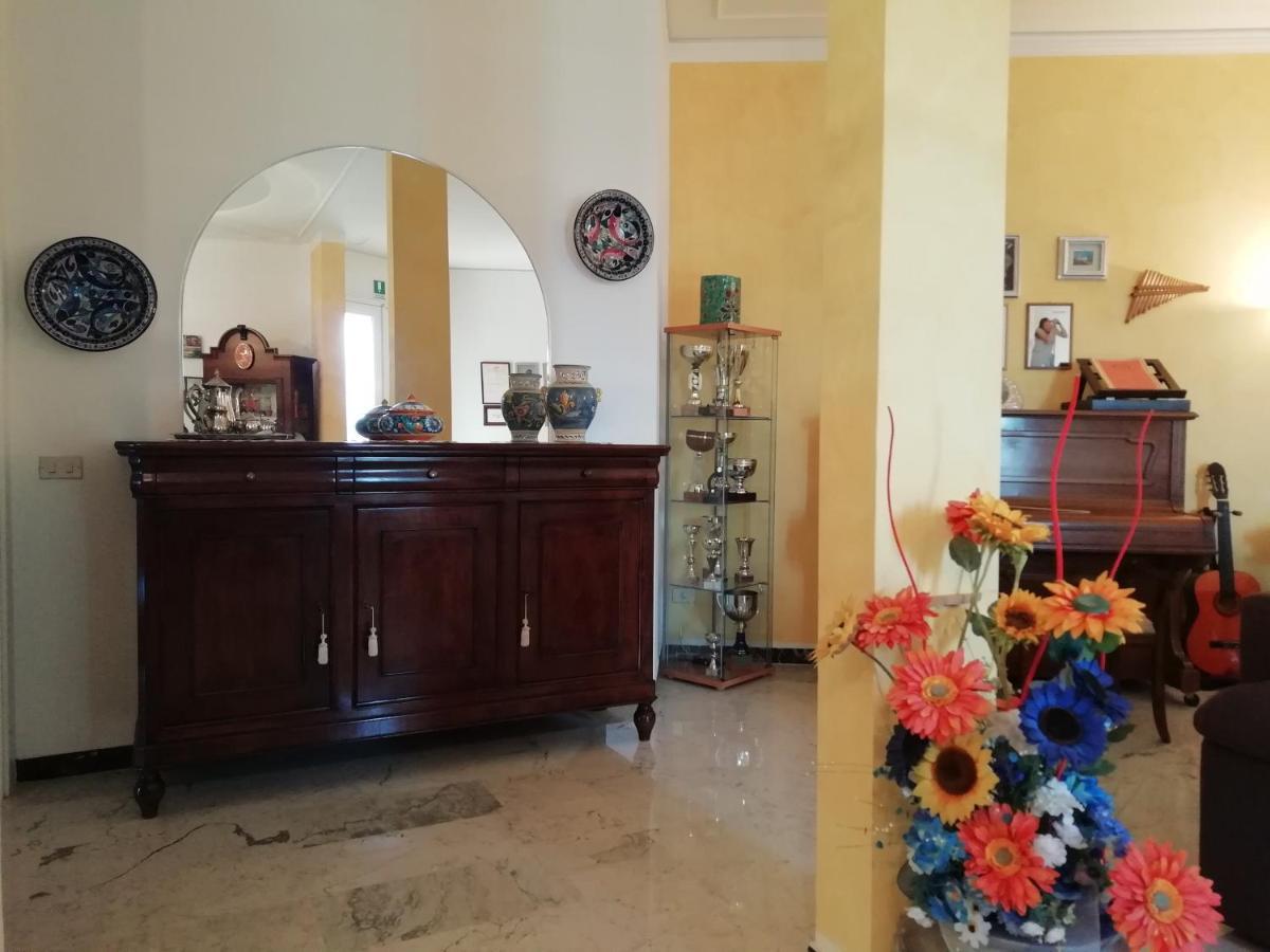 Medolago B&B Boutique Villa Terry מראה חיצוני תמונה